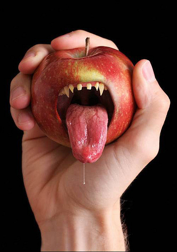 Qui va manger l'autre ?