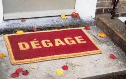 Réfléchissez à deux fois avant de frapper à cette porte !