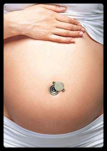 Coucou bébé, c'est papa !
