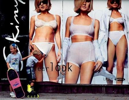Viens regarder, c'est bizarre !
